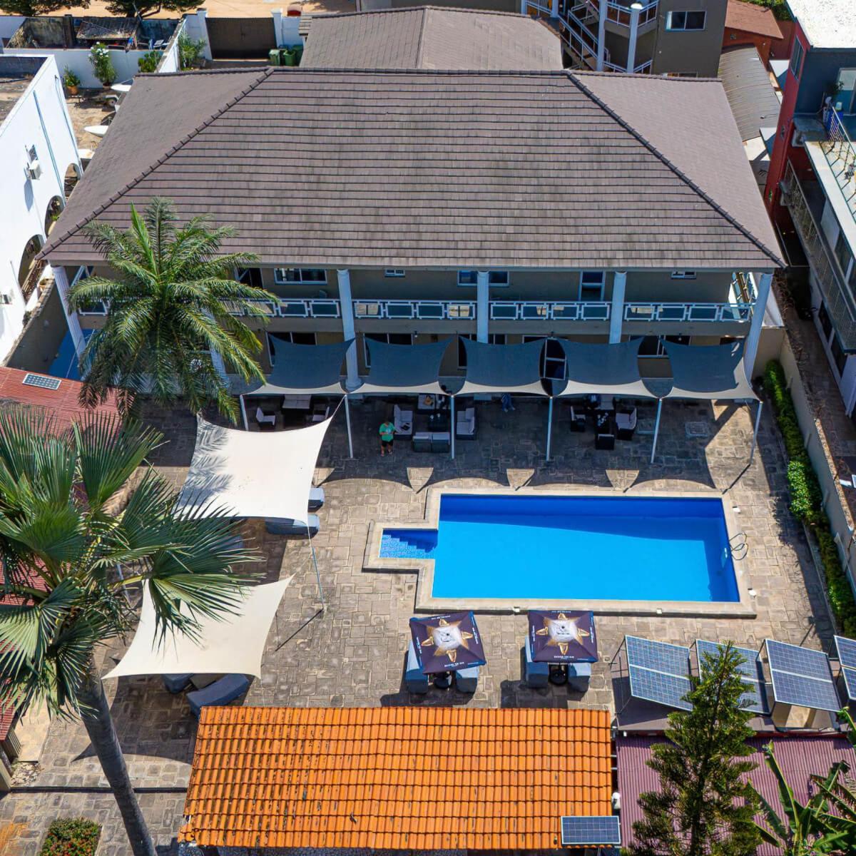 Ocean Villa Heights Brufut Kültér fotó